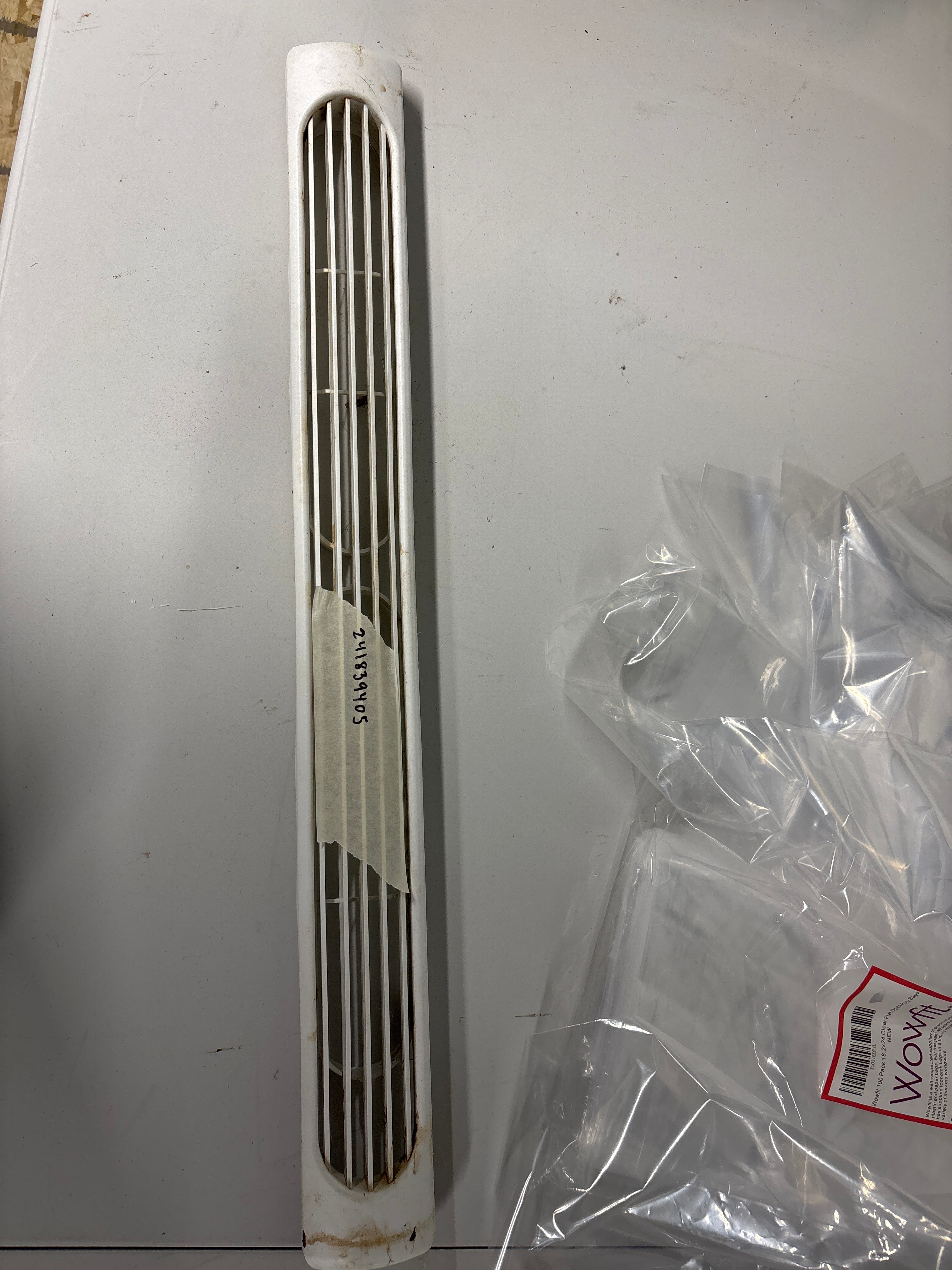 Frigidaire Refrigerator Toe Grille 241839405