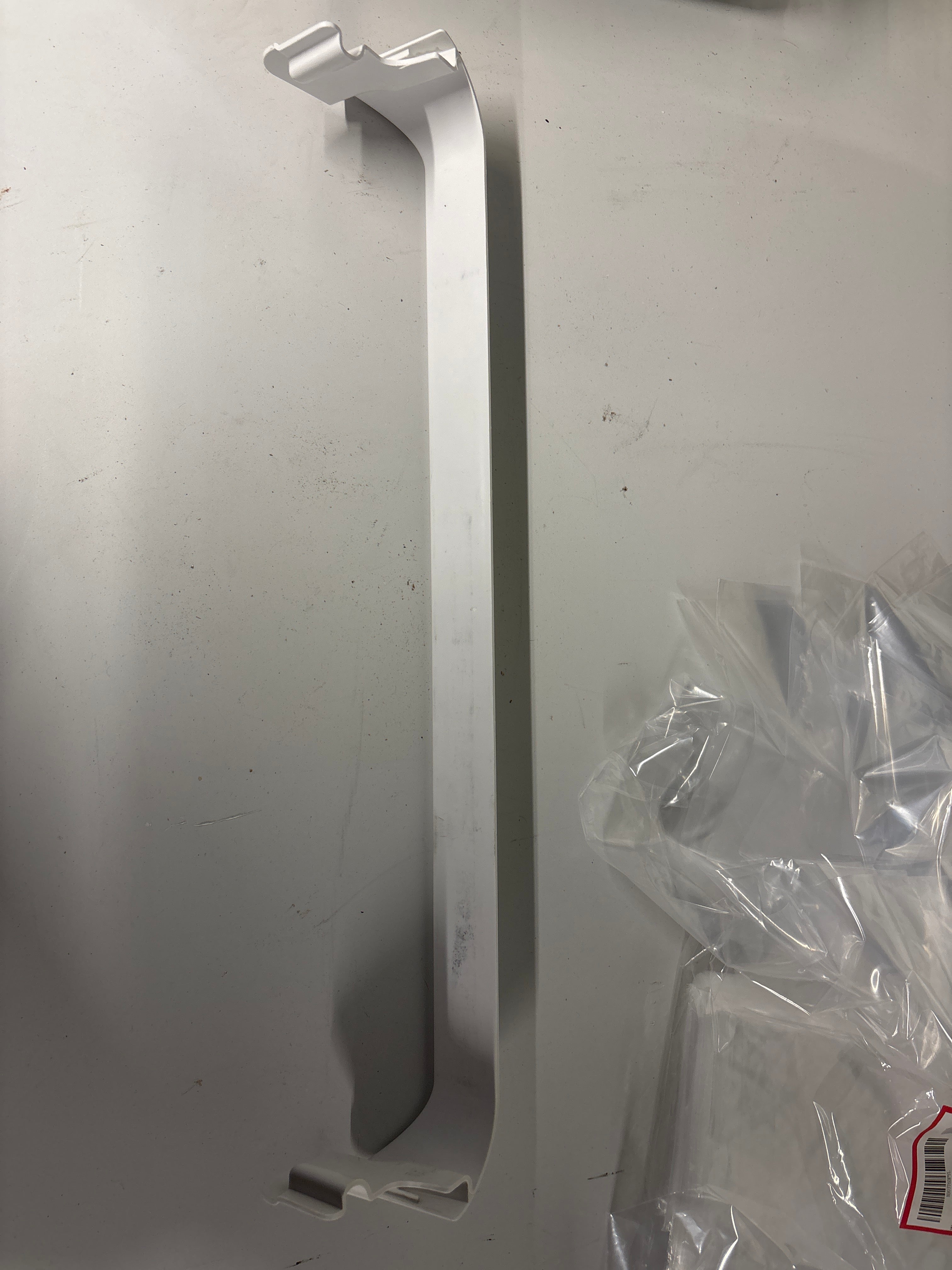 Frigidaire Door Shelf Rack Bar Retainer 240534901