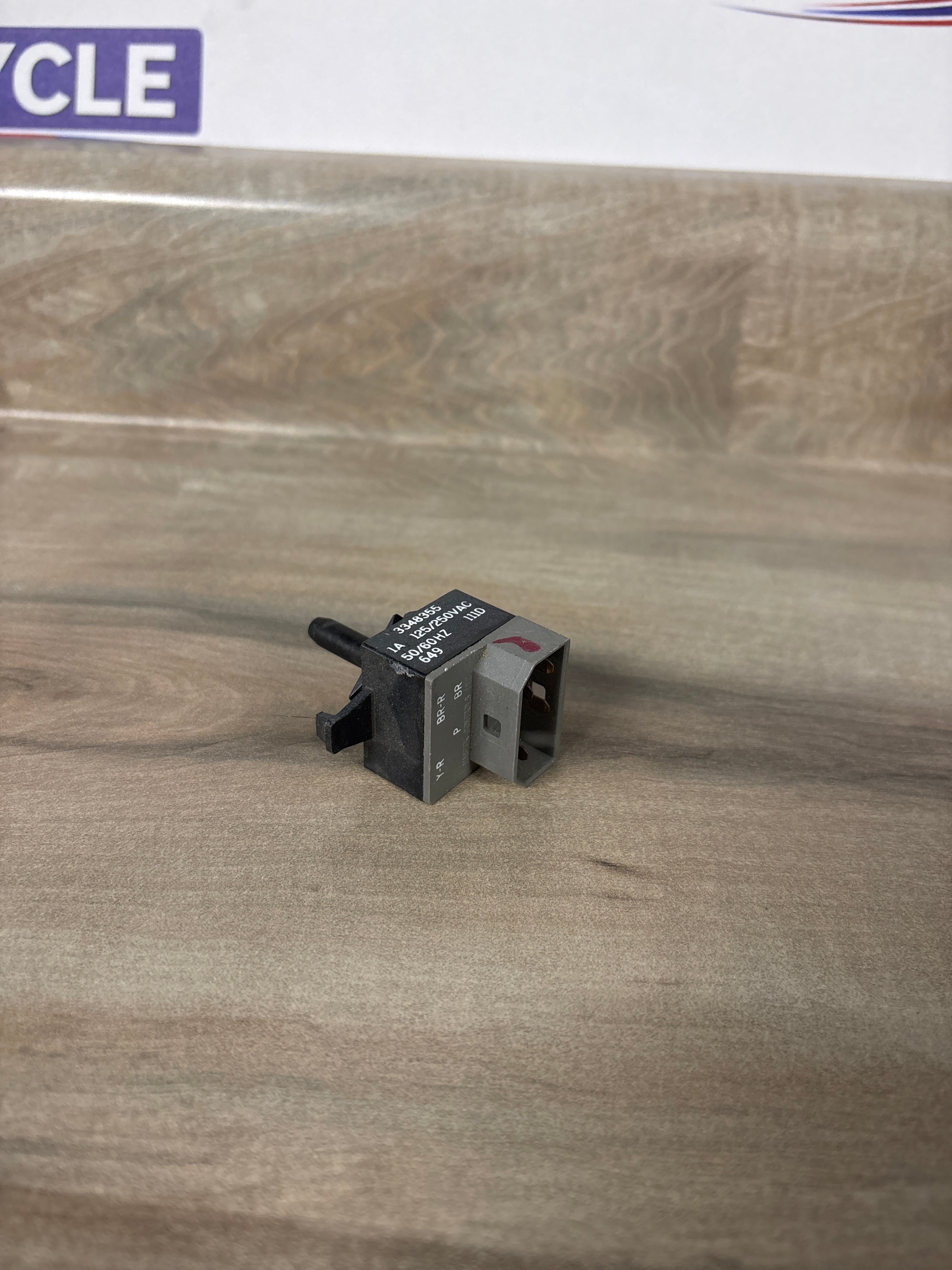 Whirlpool Washer Temperature Switch 3348355