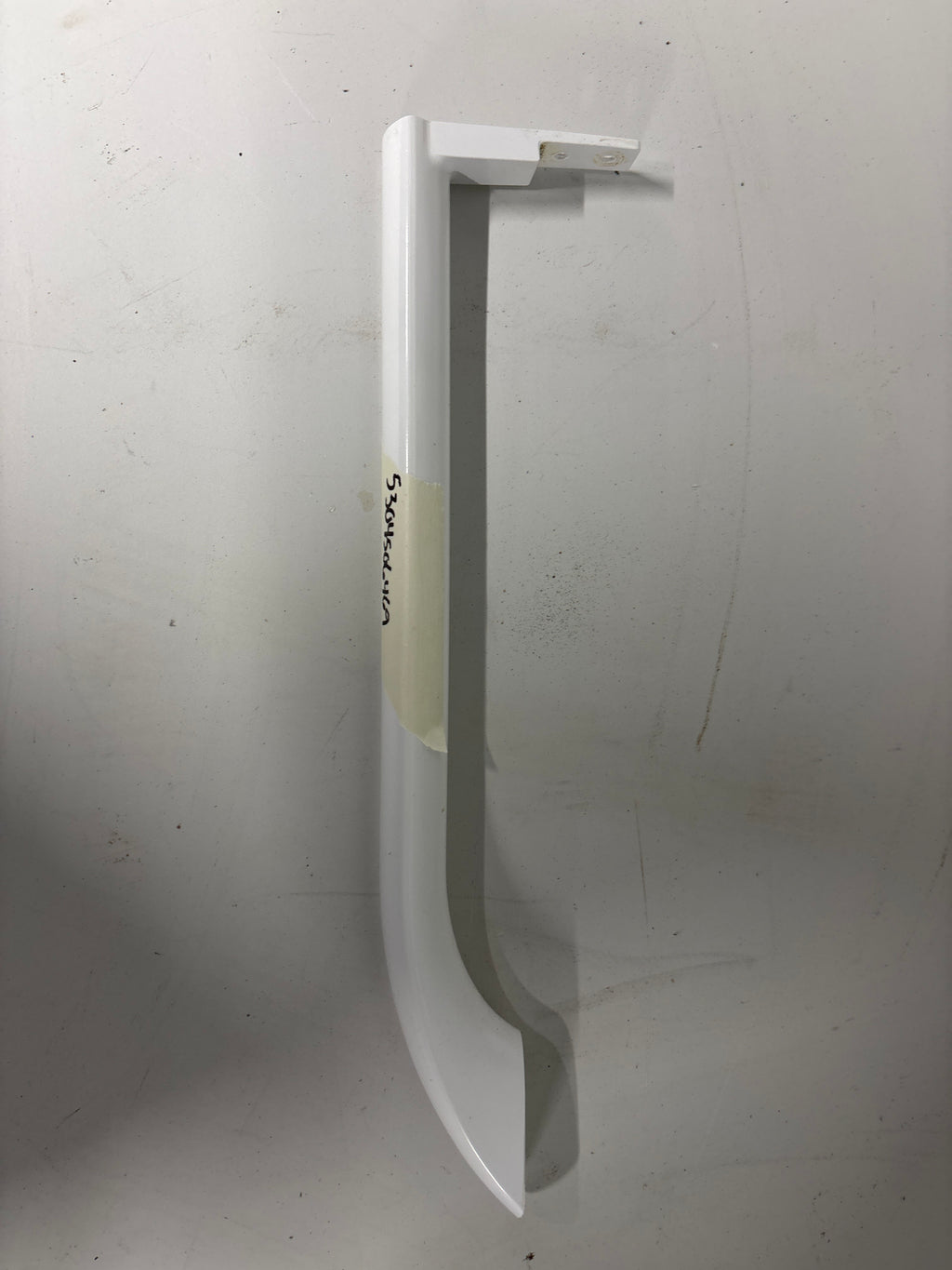 Refrigerator Door Handle 5304506469