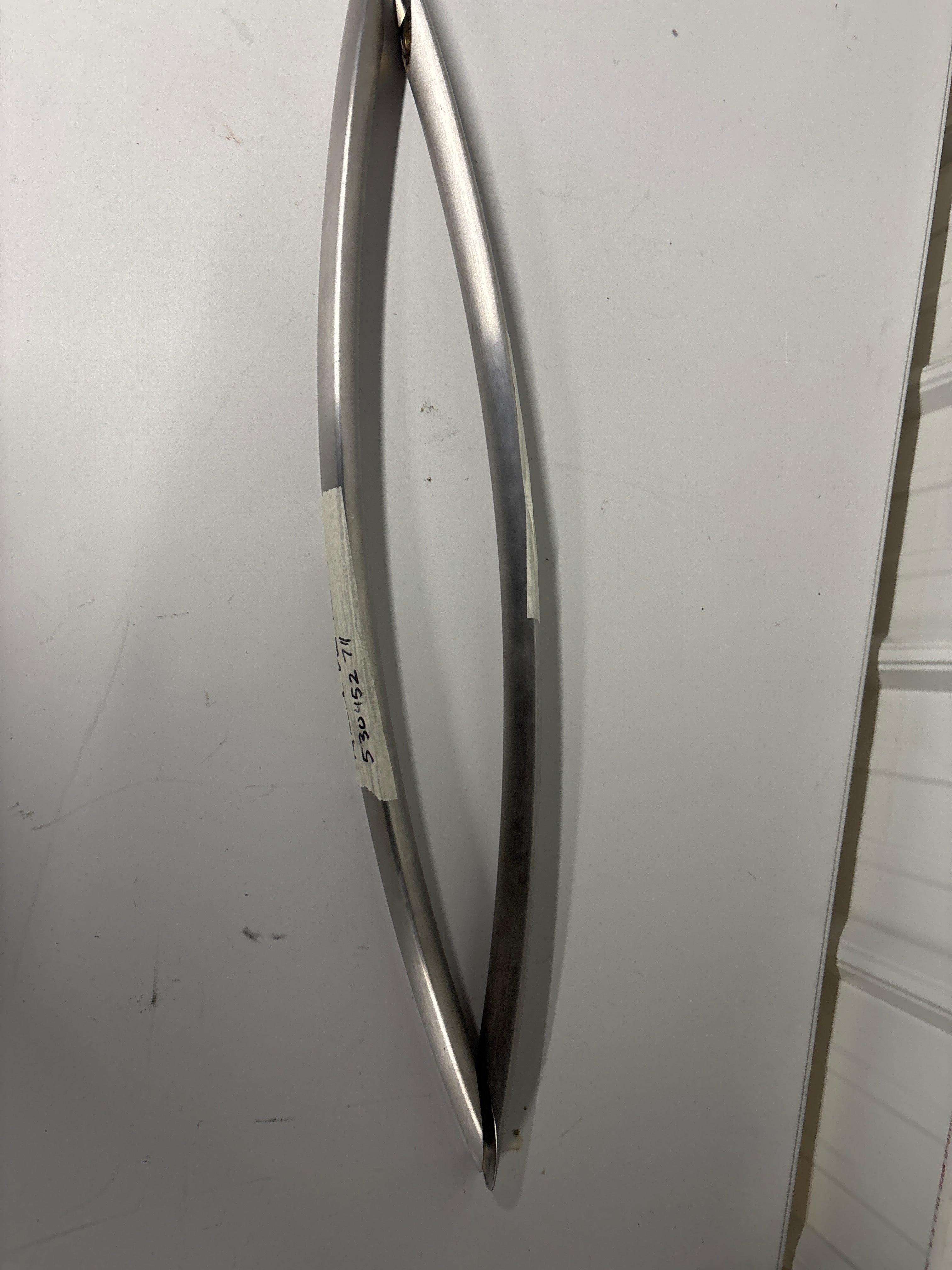 Frigidaire Door handle 5304527111
