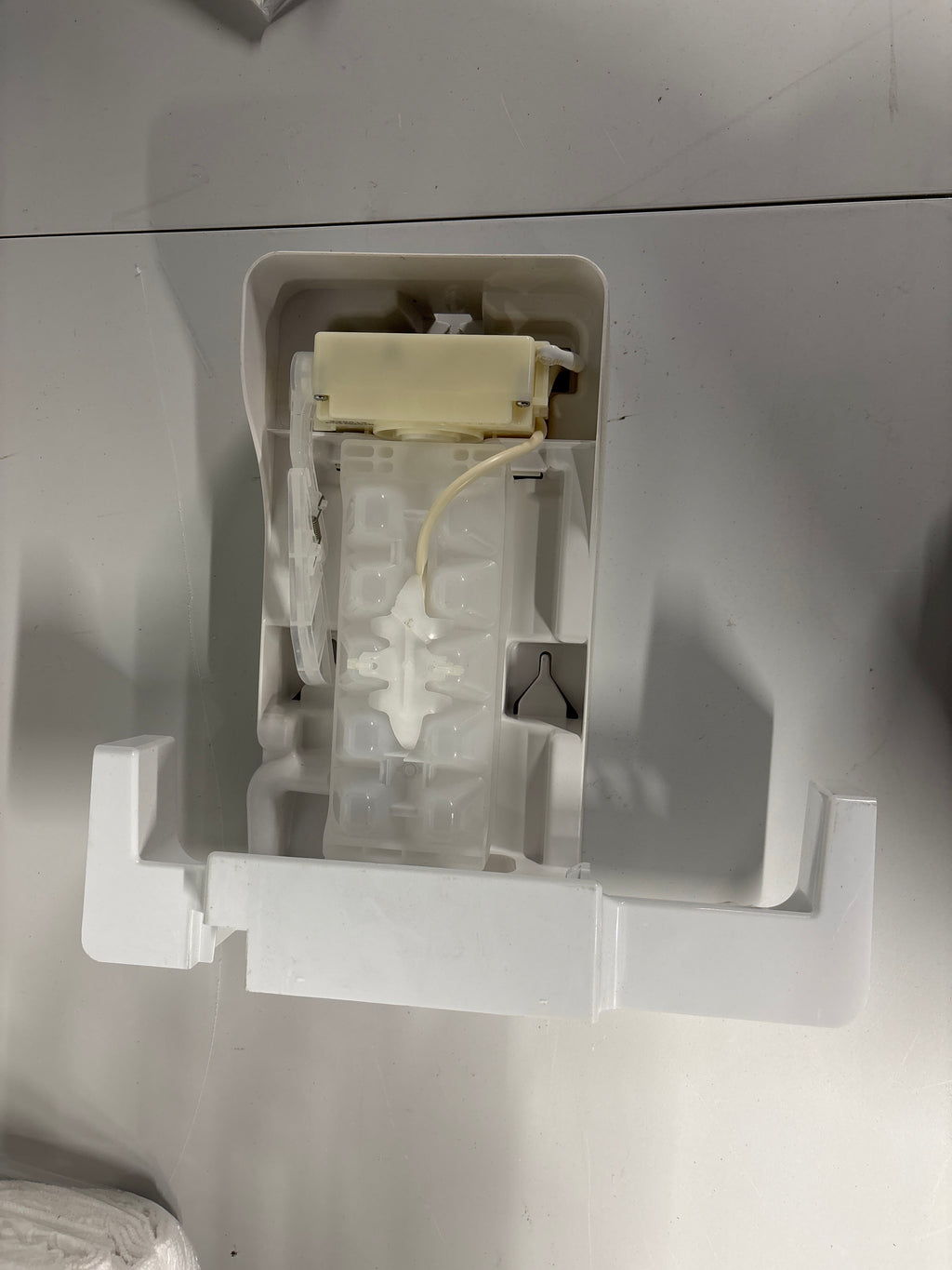 Frigidaire Ice Maker A21755301