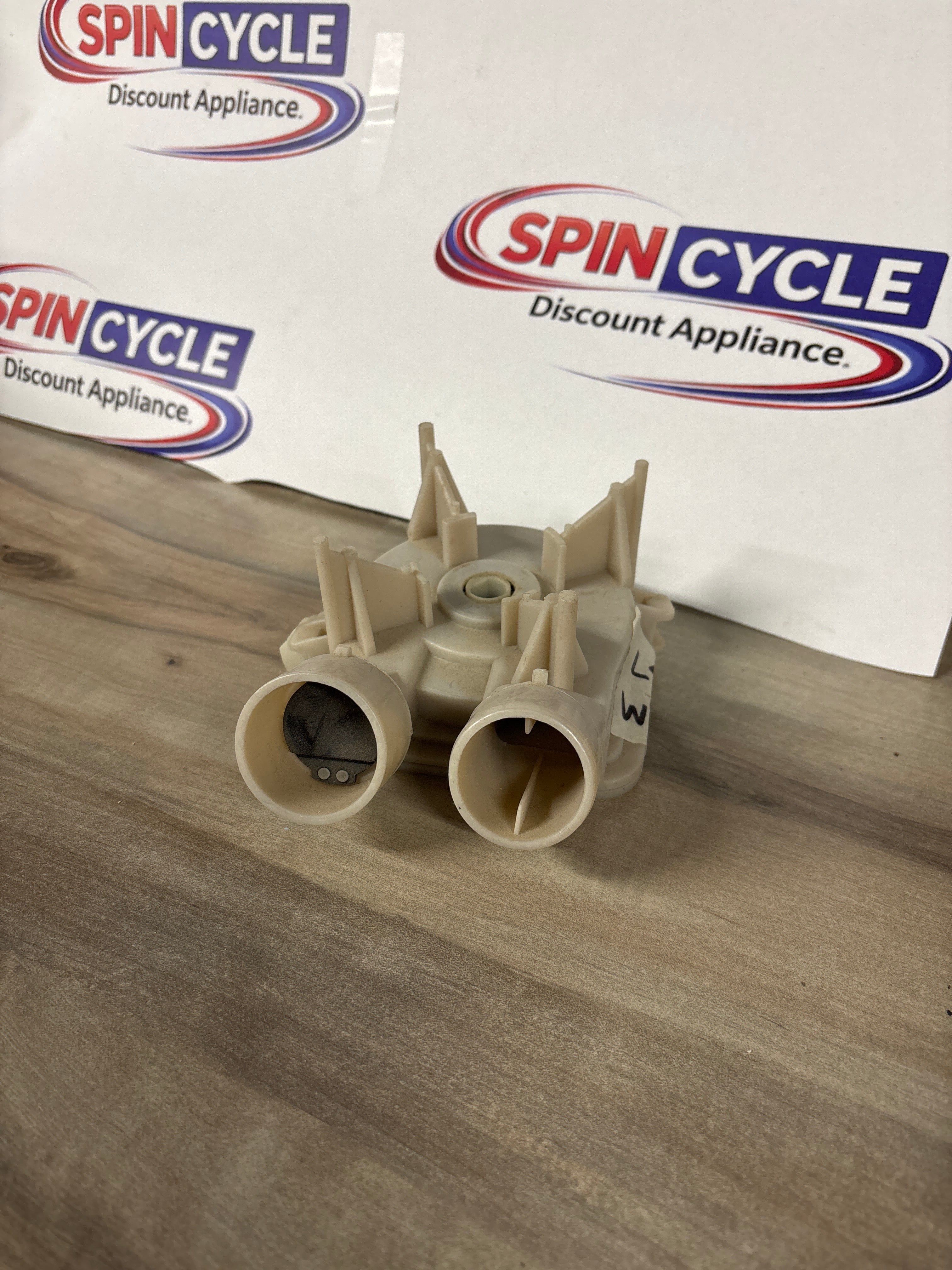 WP3363892 Whirlpool Washer Drain Pump