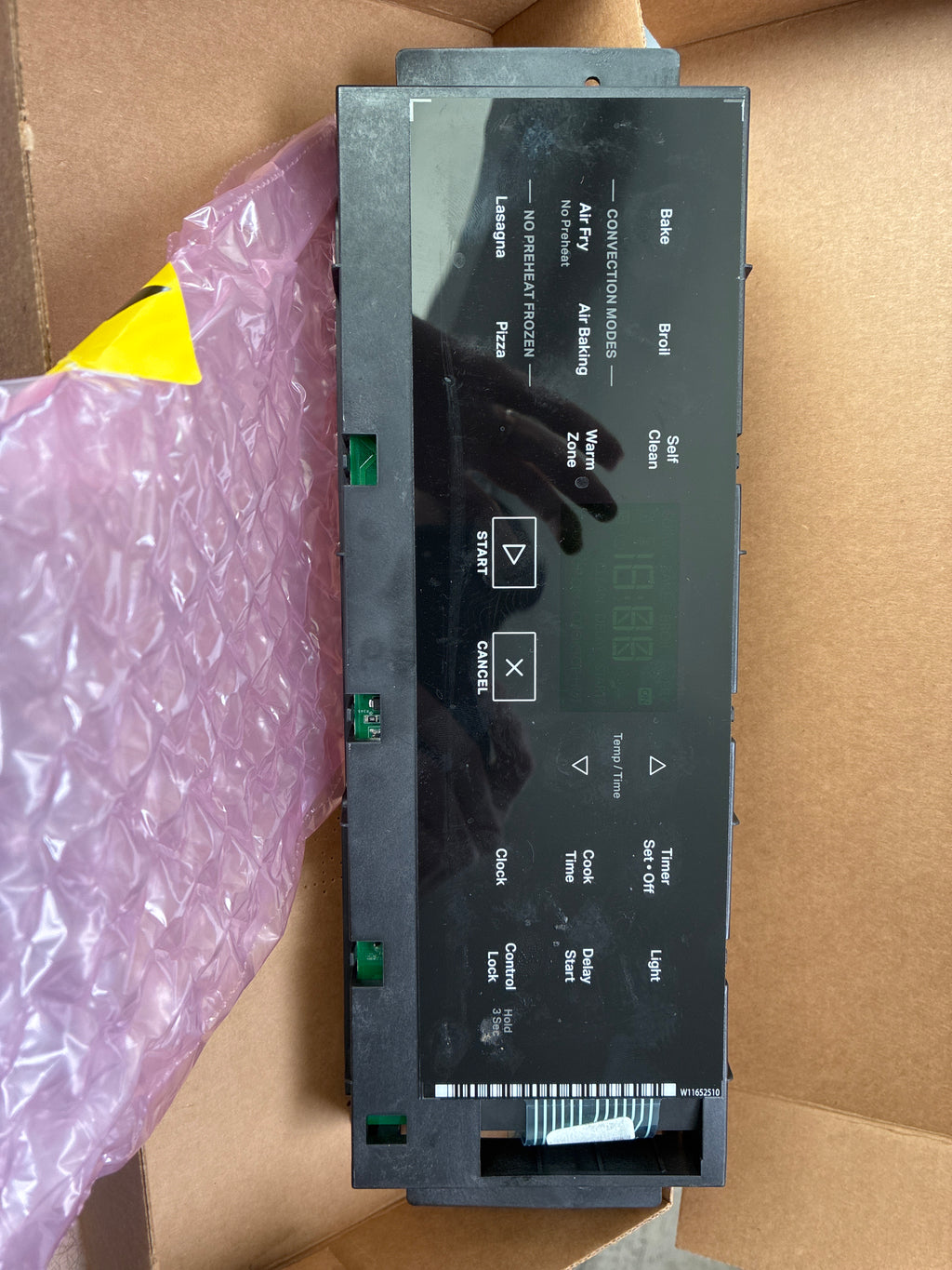 New open box Whirlpool stove control board W11757145 W11652497 W11730049 W11755750