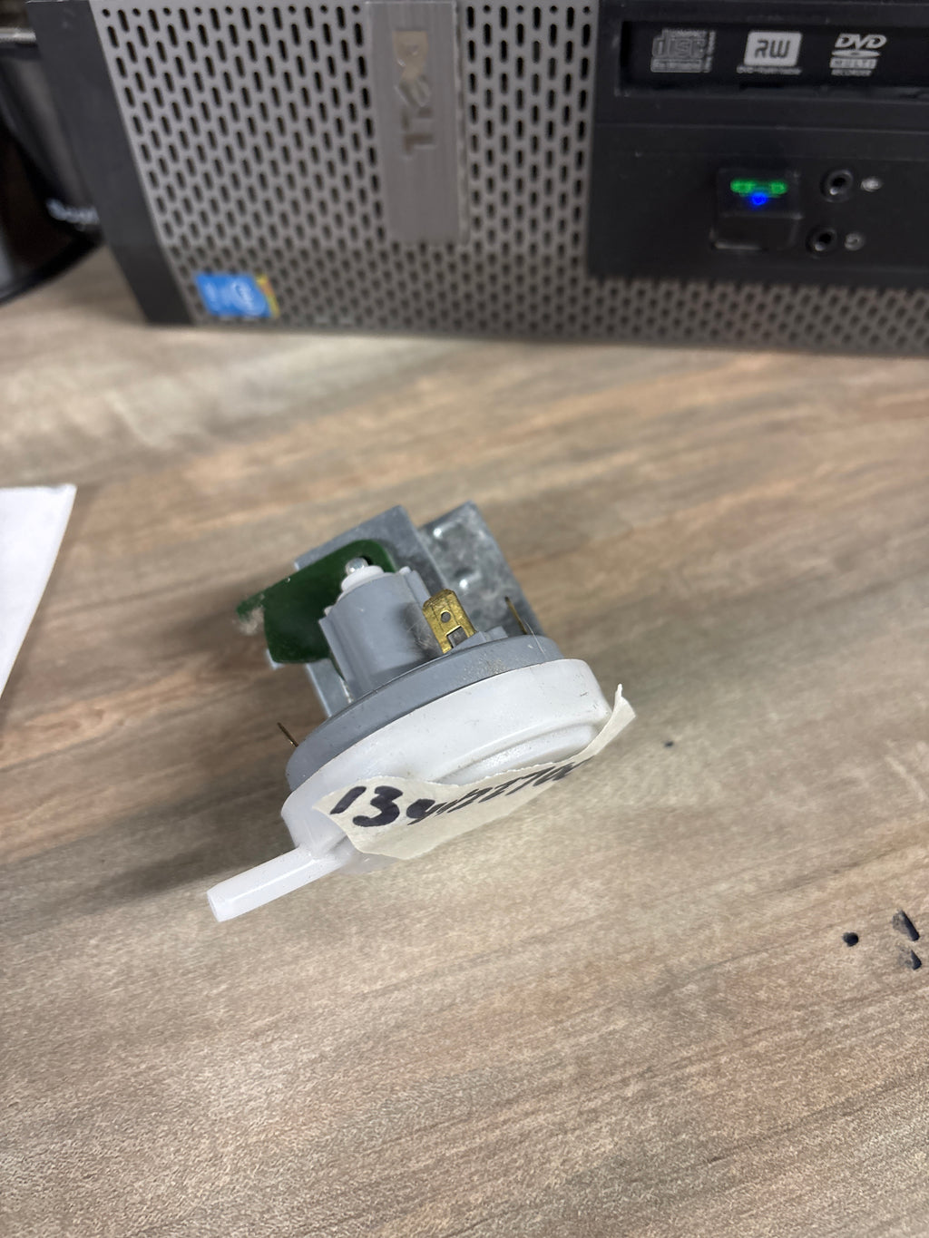 Frigidaire Washer Pressure Switch 134422700