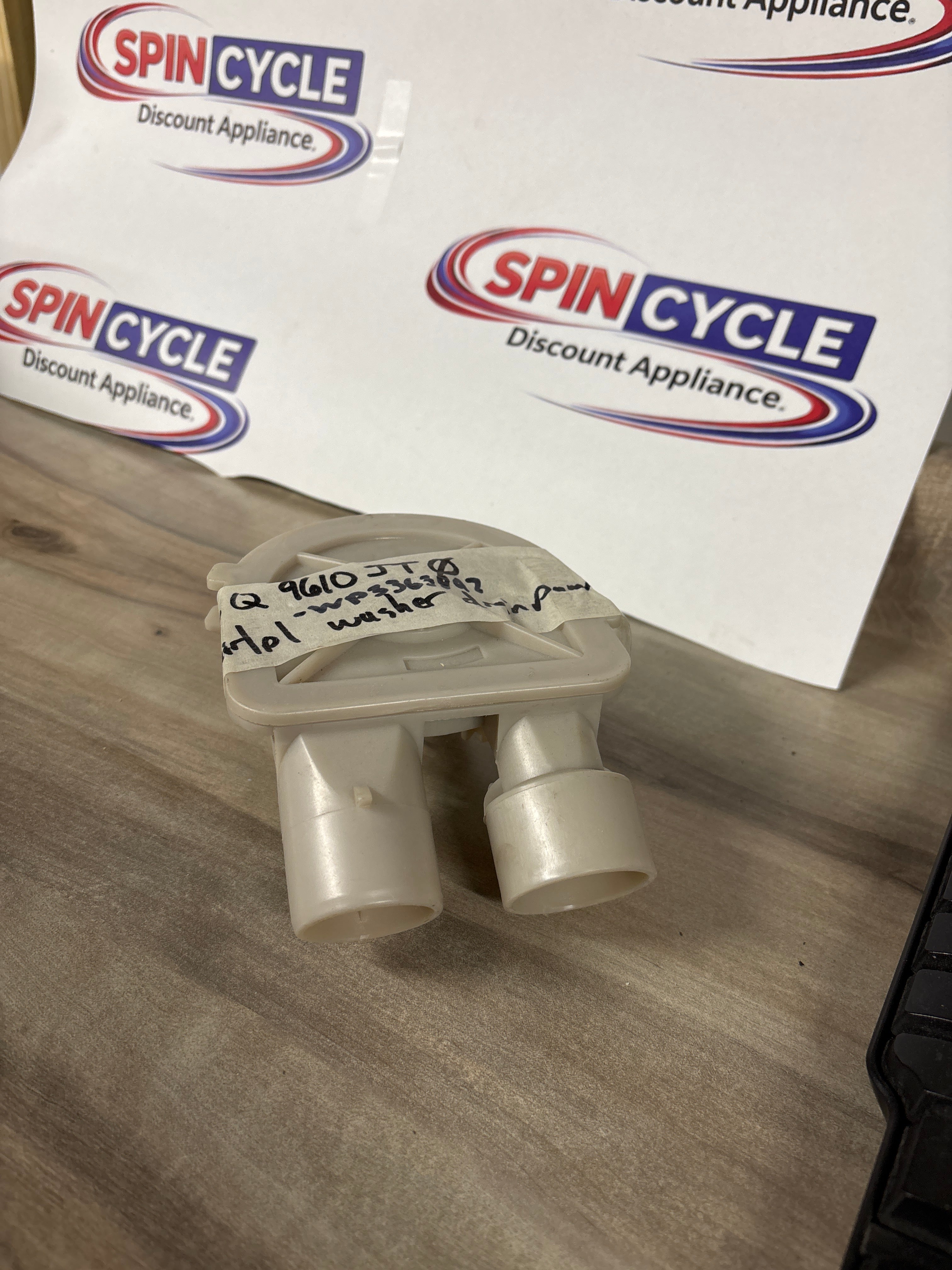WP3363892 Whirlpool Washer Drain Pump