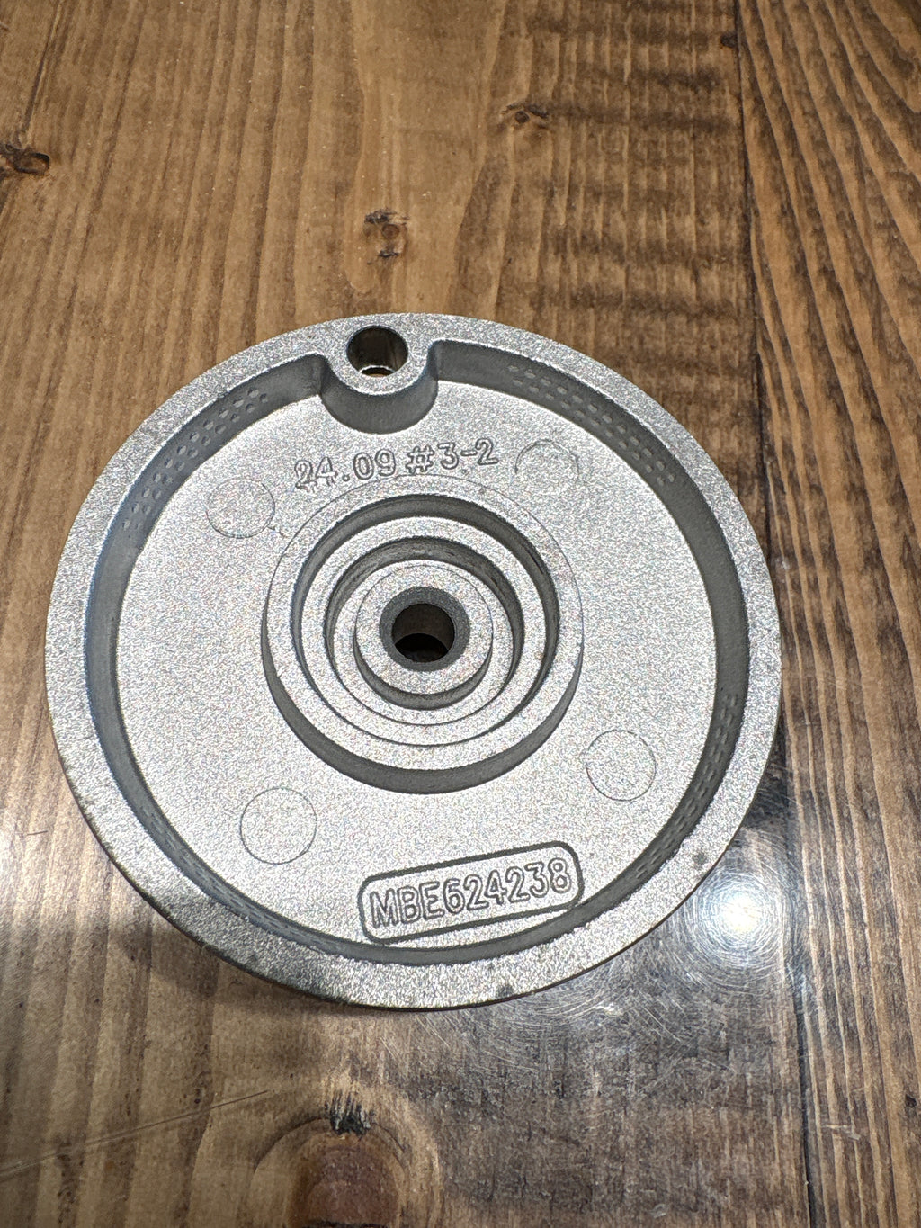 LG Range Burner Head MBE624238