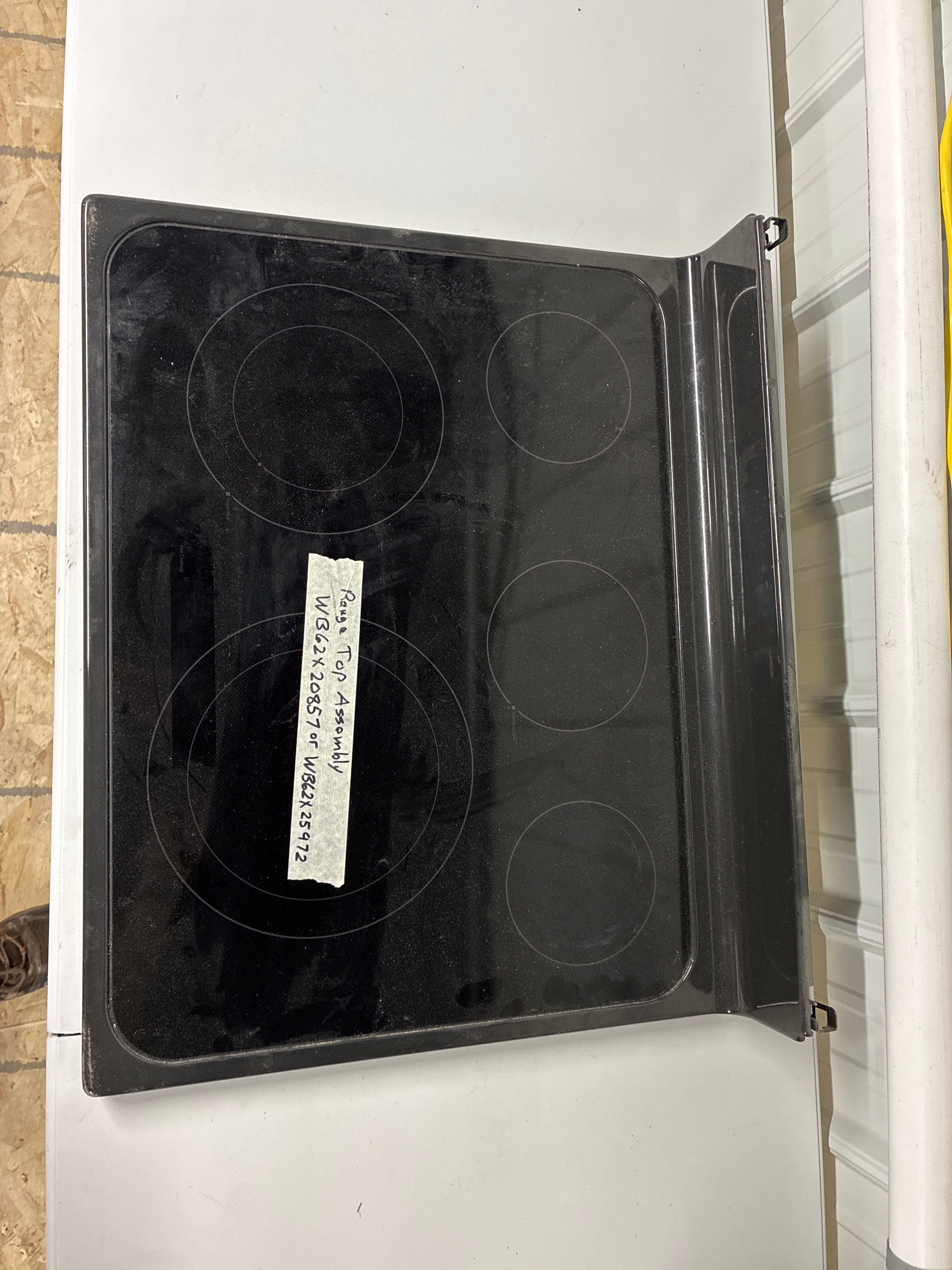 GE Range Glass Top WB62X20857 OR WB62X25972