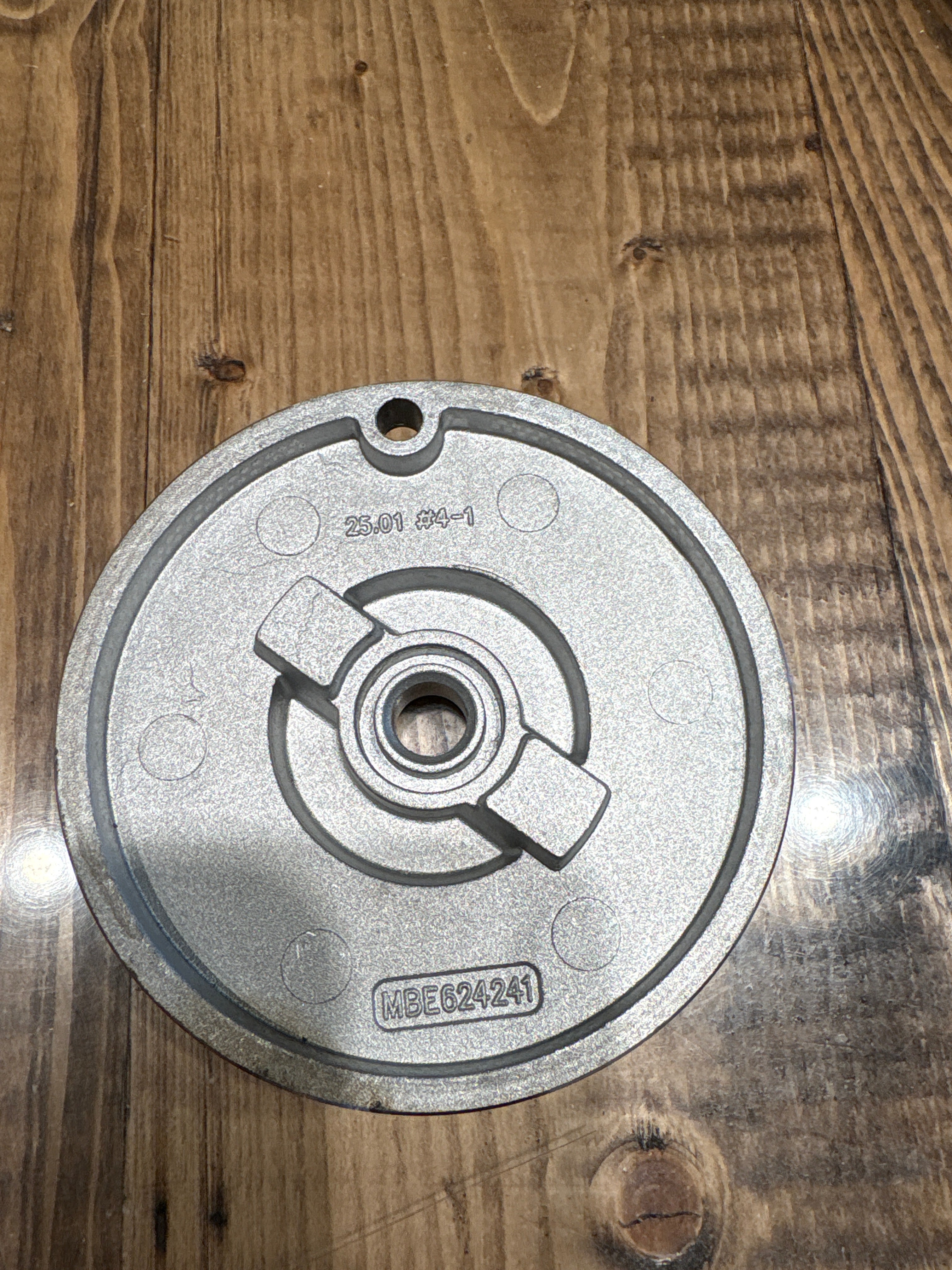 LG Range Burner Head MBE624241