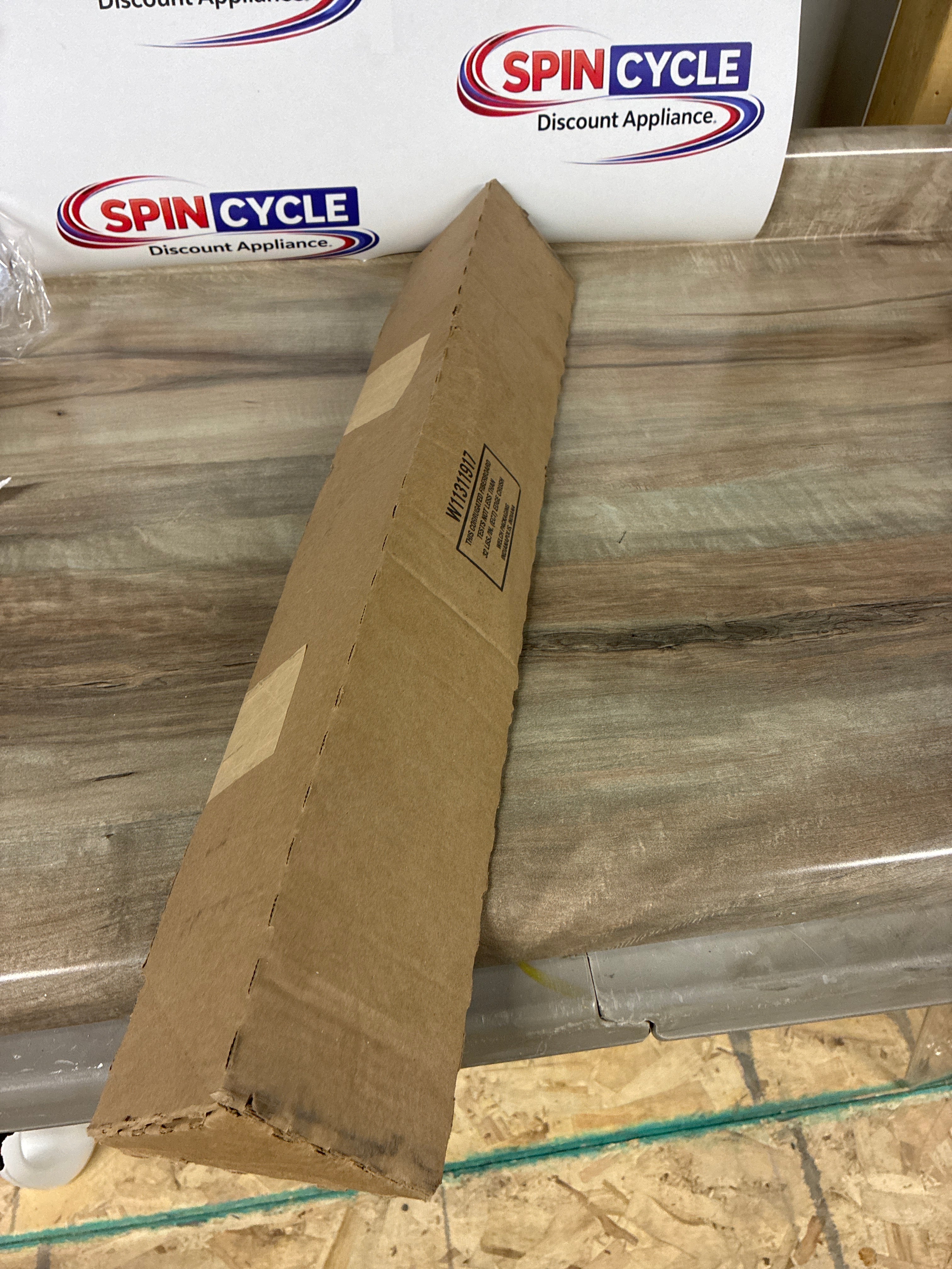 New Unopened Box Whirlpool Defrost Heater W113119 W11220371