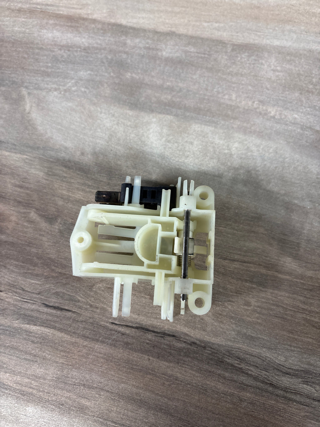 Samsung Dishwasher Door Latch Switch DD81-02197A