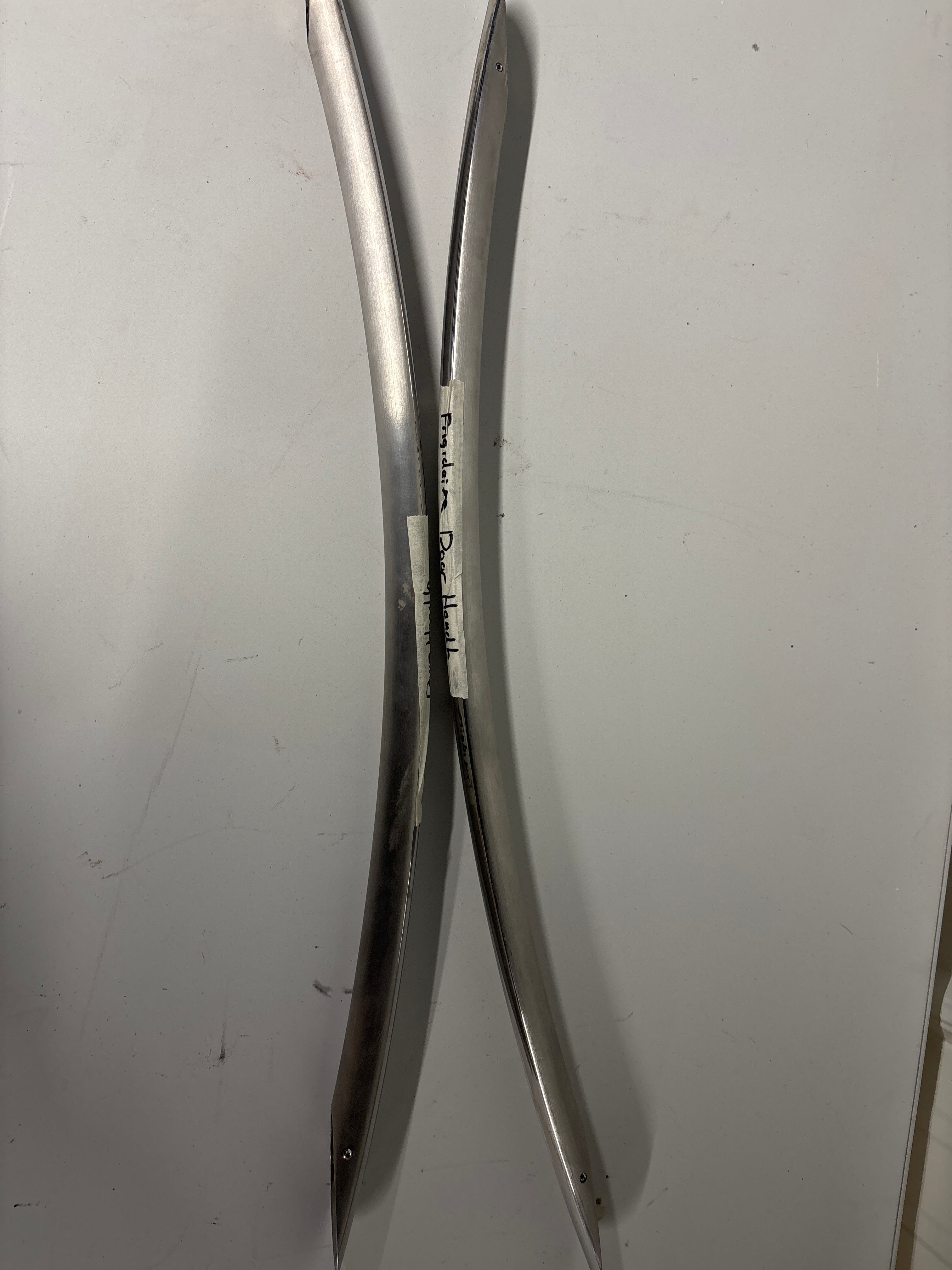 Frigidaire Door handle 5304527111